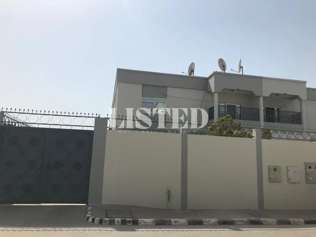 3 Bedroom Villa for Rent in Al Uraibi