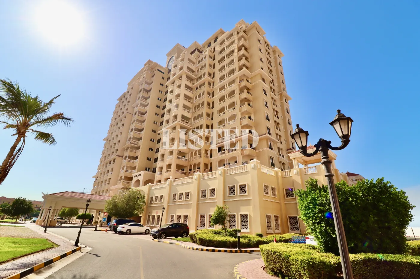 2 Bedroom Apartment for Rent in Al Hamra Village