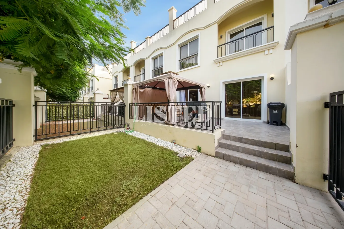 3 Bedroom Villa for Sale in Al Hamra Village - property for sale