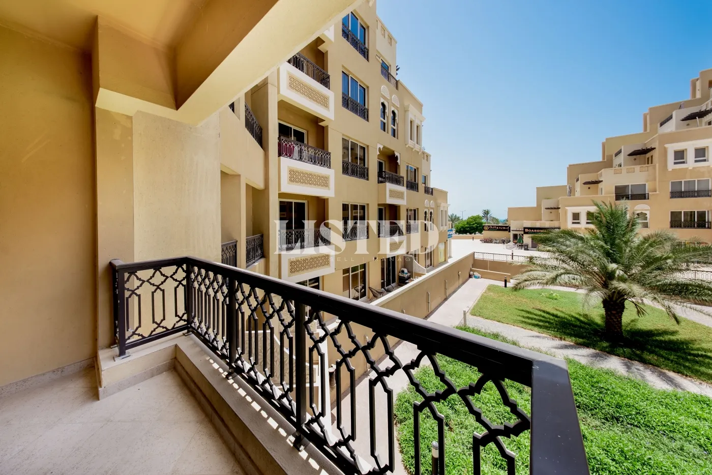 1 Bedroom Apartment for Sale in Bab al bahr - property for sale