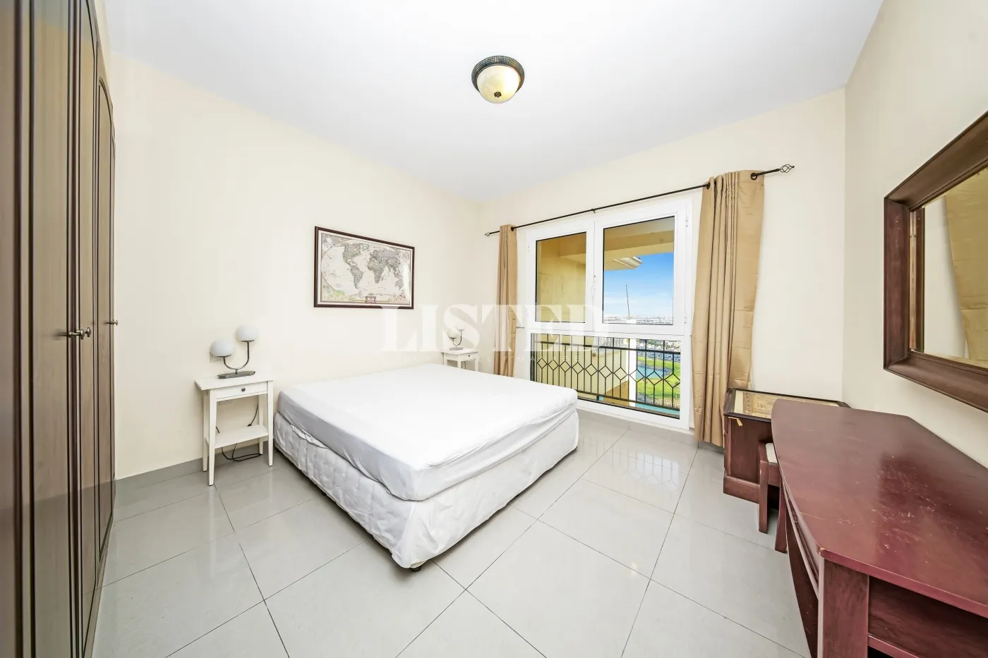 1 Bedroom Apartment for Sale in Al Hamra Village